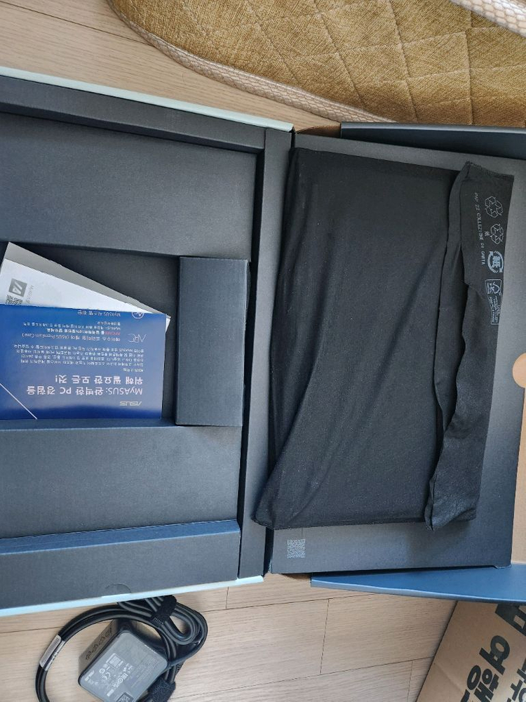 급처 합니다 에이수스 최신 노트북 젠북15 이미지