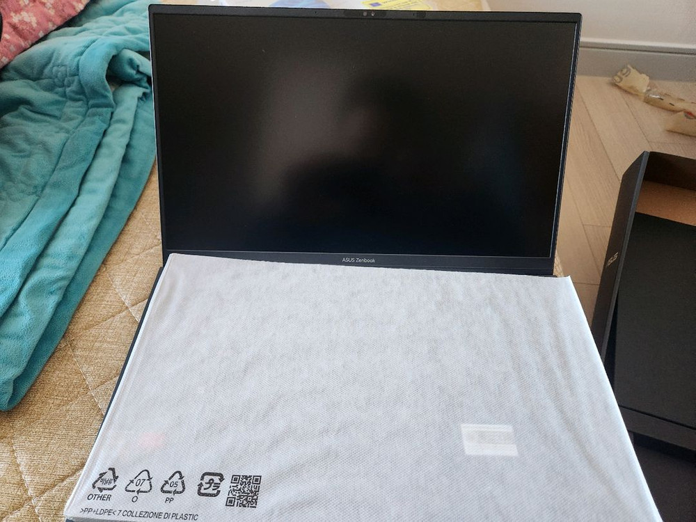 급처 합니다 에이수스 최신 노트북 젠북15 이미지