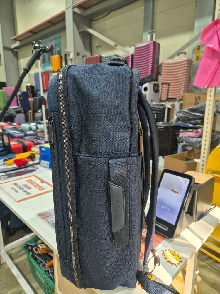 샘소나이트 SILHOUETTE 백팩 네이비 (새상품) 이미지