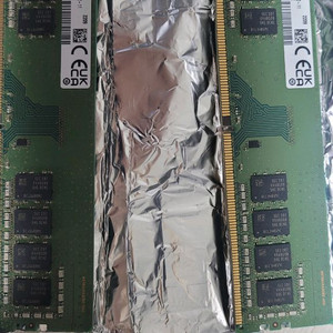삼성 DDR4 8GB 3200AA 메모리 2개 이미지
