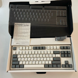 레오폴드FC750RBT 적축 키보드 이미지