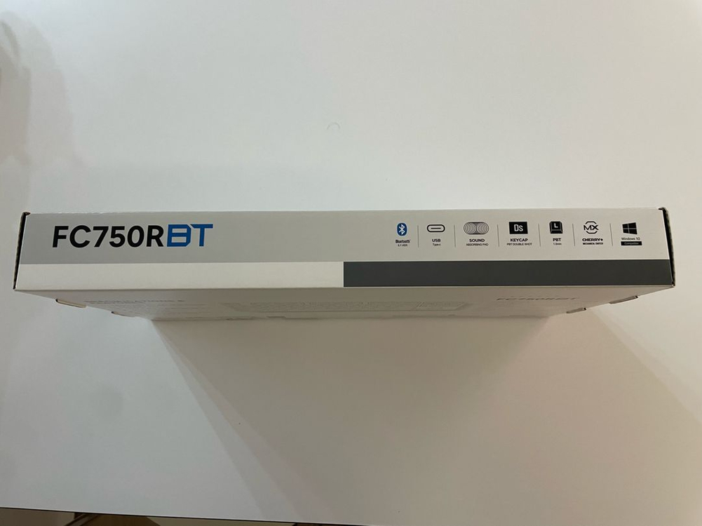 레오폴드FC750RBT 적축 키보드 이미지