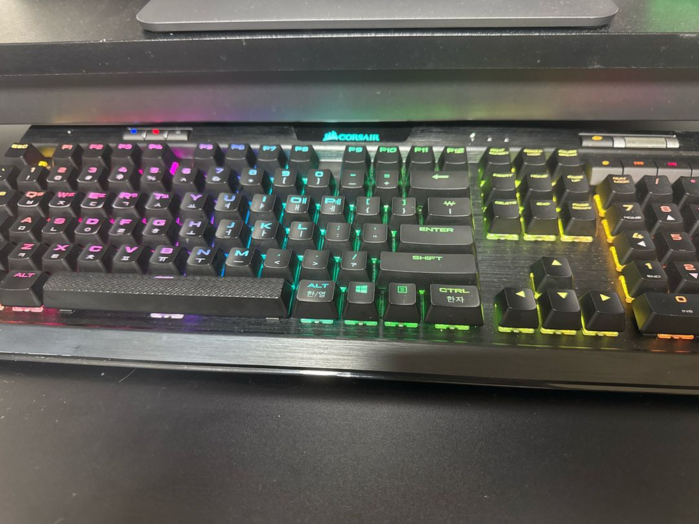 커세어 k70 mk2 청축 이미지