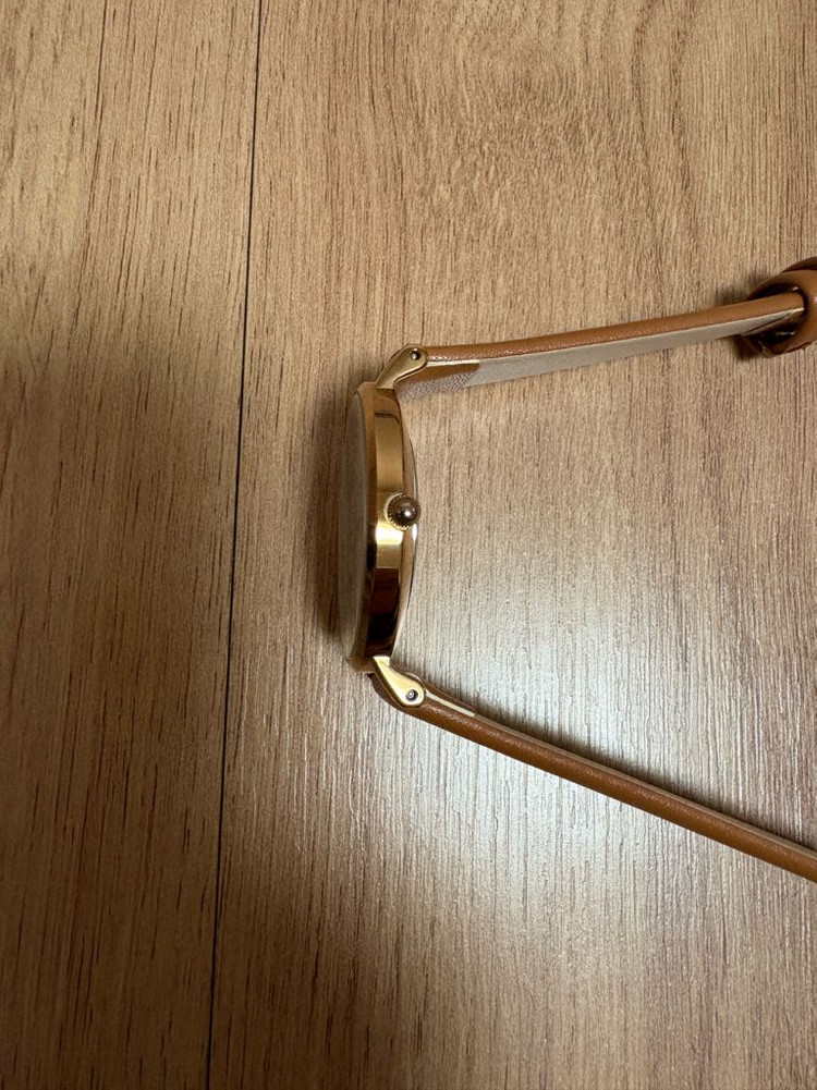 다니엘 웰링턴 Classic Petite 여성 시계 -새 라이트 브라운 스트랩 이미지