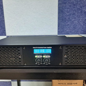 Class D Professional 파워앰프 이미지
