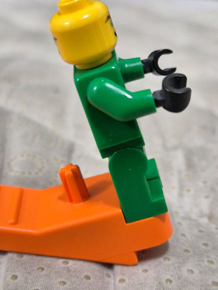 레고 닌자고 로이드 저항도복 미니피규어 (70641) 이미지