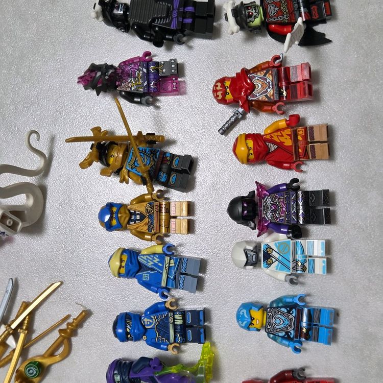 레고 닌자고 파이토 등 피규어입니다 이미지