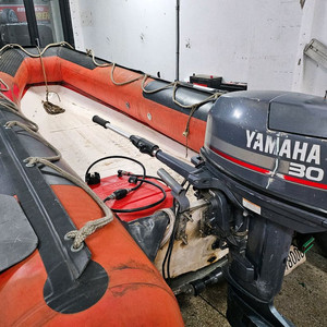 420콤비보트 야마하30마력 선외기 이미지
