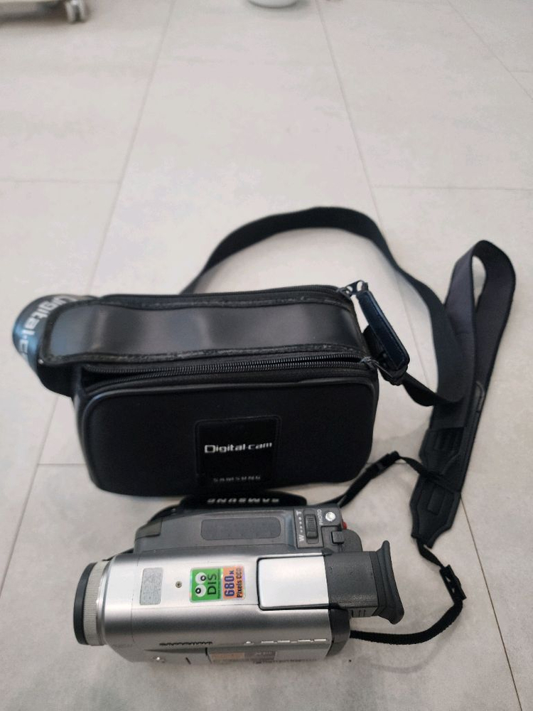 고전 비디오캠 삼성 비디오카메라 레트로 충전기만없음 깨끗 이미지