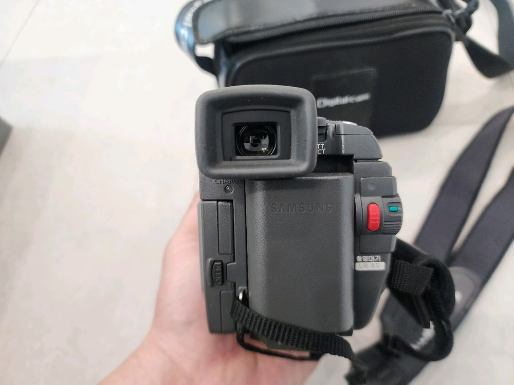 고전 비디오캠 삼성 비디오카메라 레트로 충전기만없음 깨끗 이미지