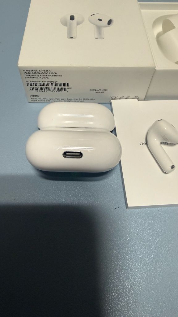 에어팟4세대 유닛,본체 각개 (노캔x )개당가격입니다 본체ㅡ판매붕 유닛 왼쪽ㅡ판매중 유닛 오른쪽 ㅡ판매중모는기능 정 이미지