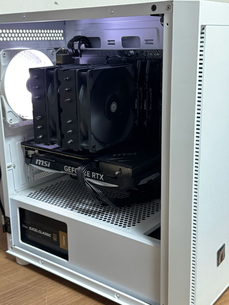 I5-14600KF / RTX4070 작업용 게이밍 컴퓨터 pc 이미지