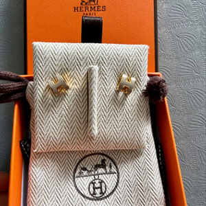 에르메스 H 로고 귀걸이 이미지