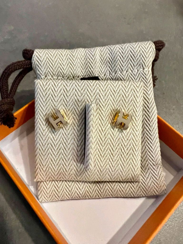 에르메스 H 로고 귀걸이 이미지