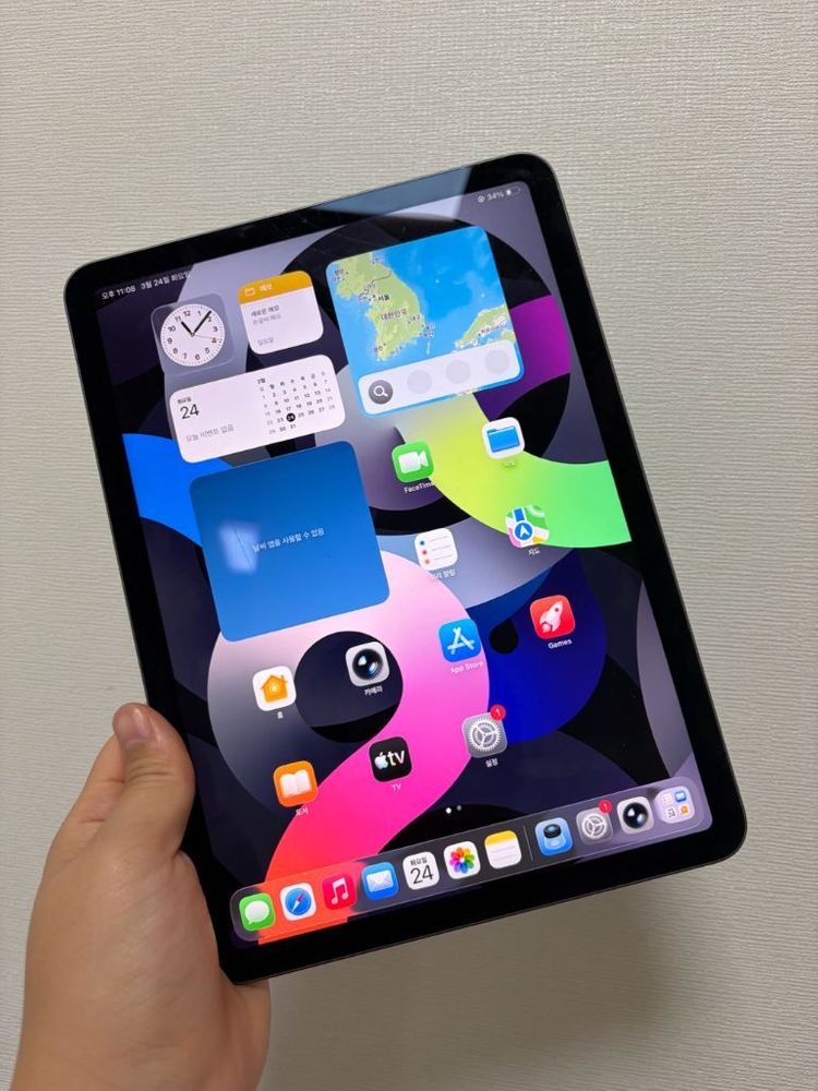 아이패드 에어4 256GB 와이파이 스그 94% + 스탠딩 케이스 파우치 등 32만 이미지