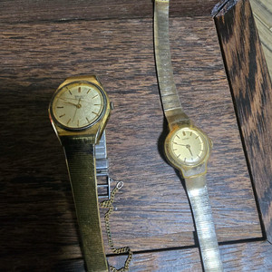 세이코 빈티지 금장 시계 2개 이미지