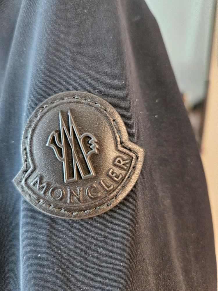 몽클레어 남성 필드 자켓 3사이즈 (100) 이미지