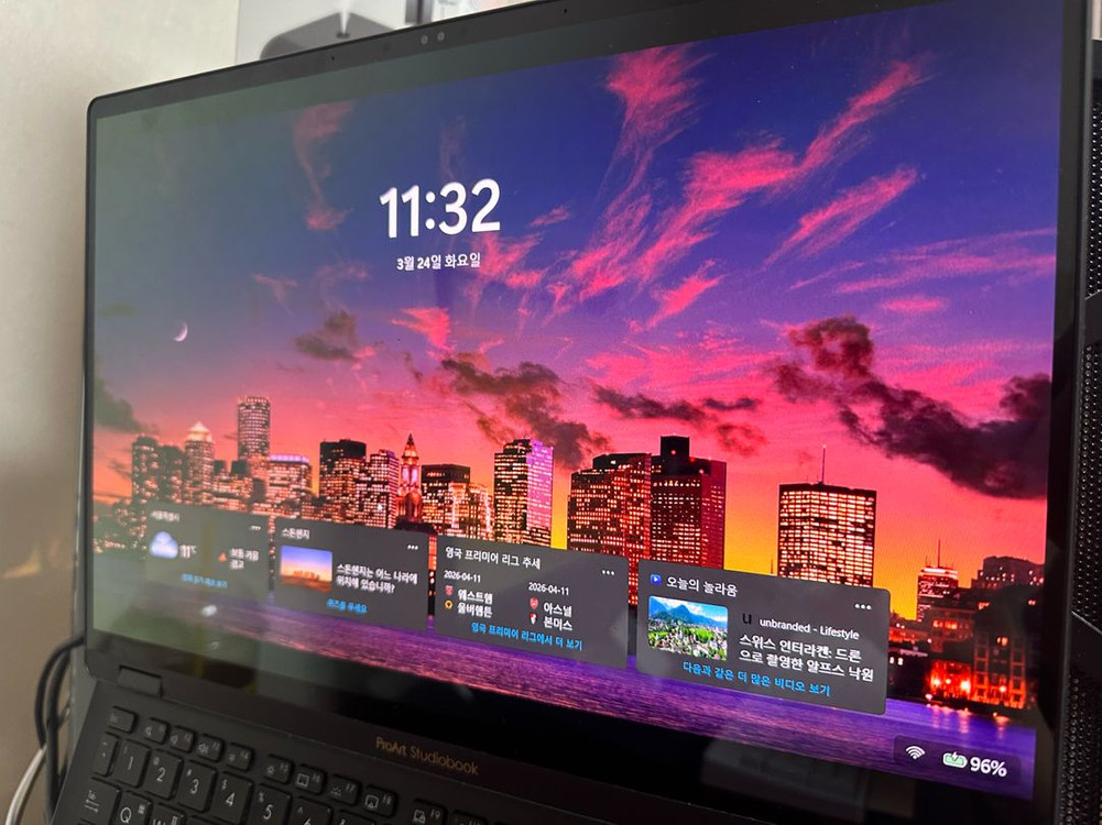 ASUS ProArt Studiobook 16 OLED H7604JV-MY072X 게이밍 노트북 이미지