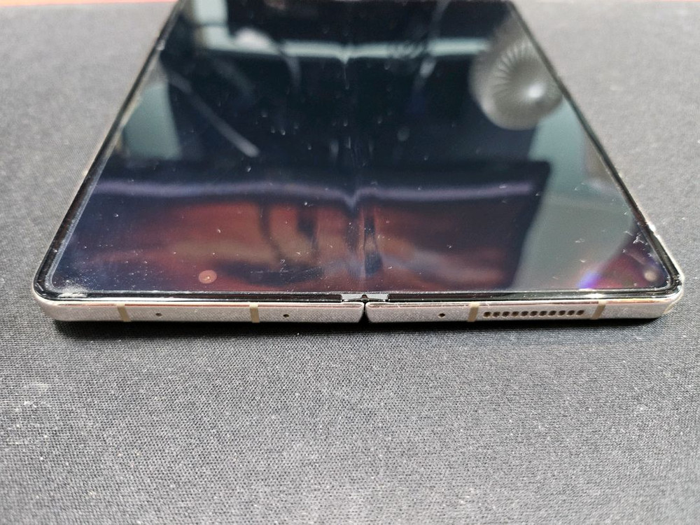 갤럭시 Z 폴드4 베이지 512GB / 전용펜 포함 44.9만 이미지