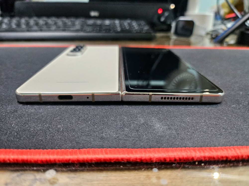 갤럭시 Z 폴드4 베이지 512GB / 전용펜 포함 44.9만 이미지