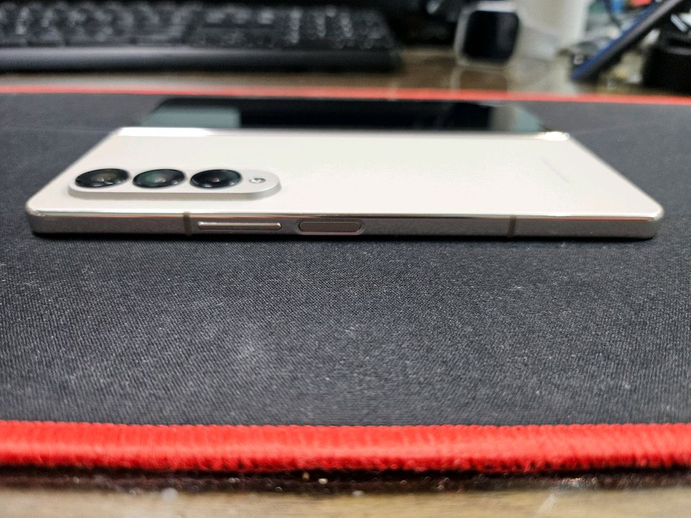 갤럭시 Z 폴드4 베이지 512GB / 전용펜 포함 44.9만 이미지