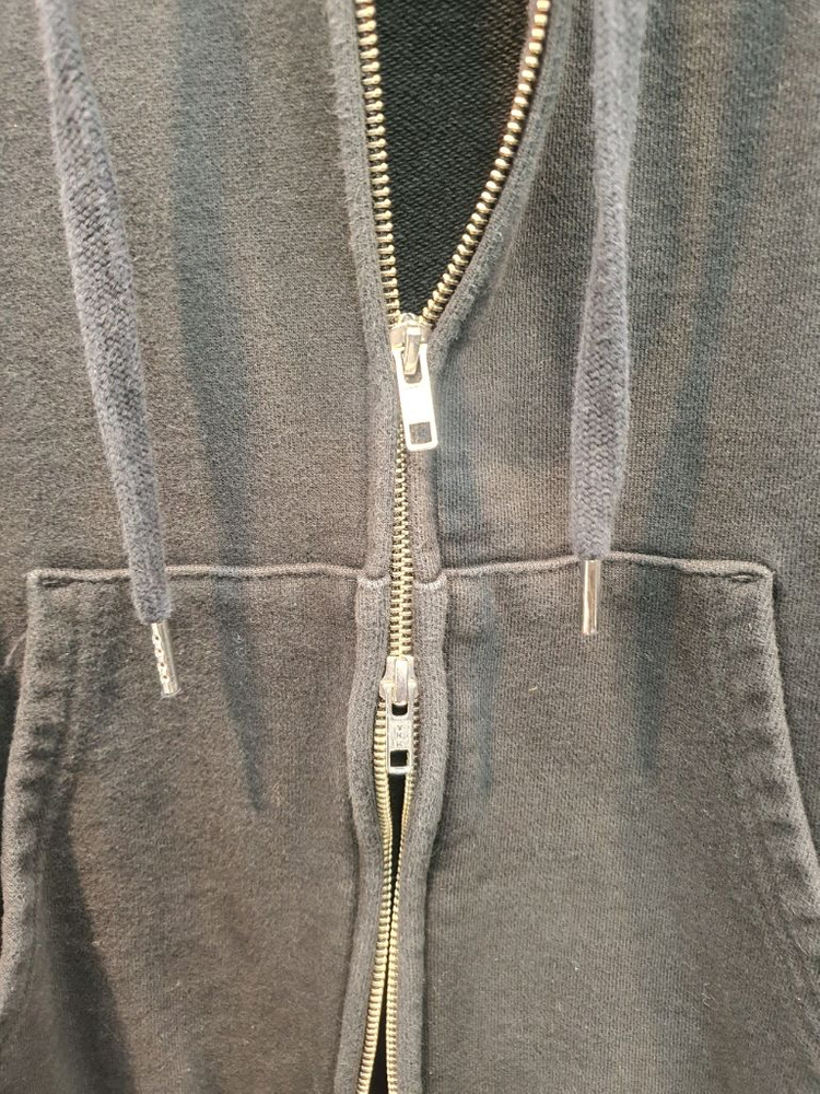 [L] 우알롱 시그니처 로고 후드 집업 블랙 이미지