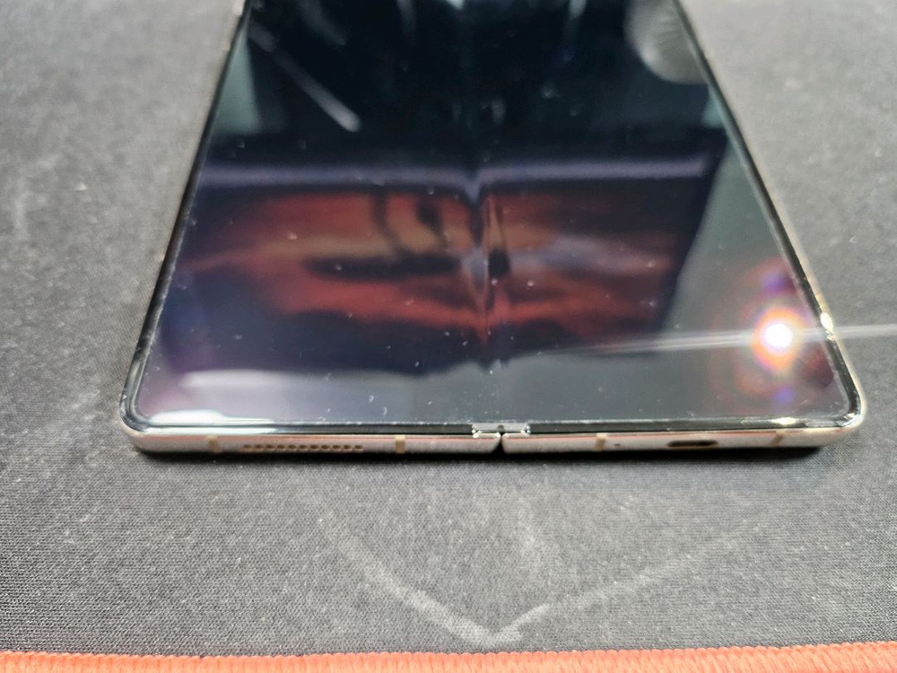 갤럭시 Z 폴드4 베이지 512GB / 전용펜 포함 44.9만 이미지