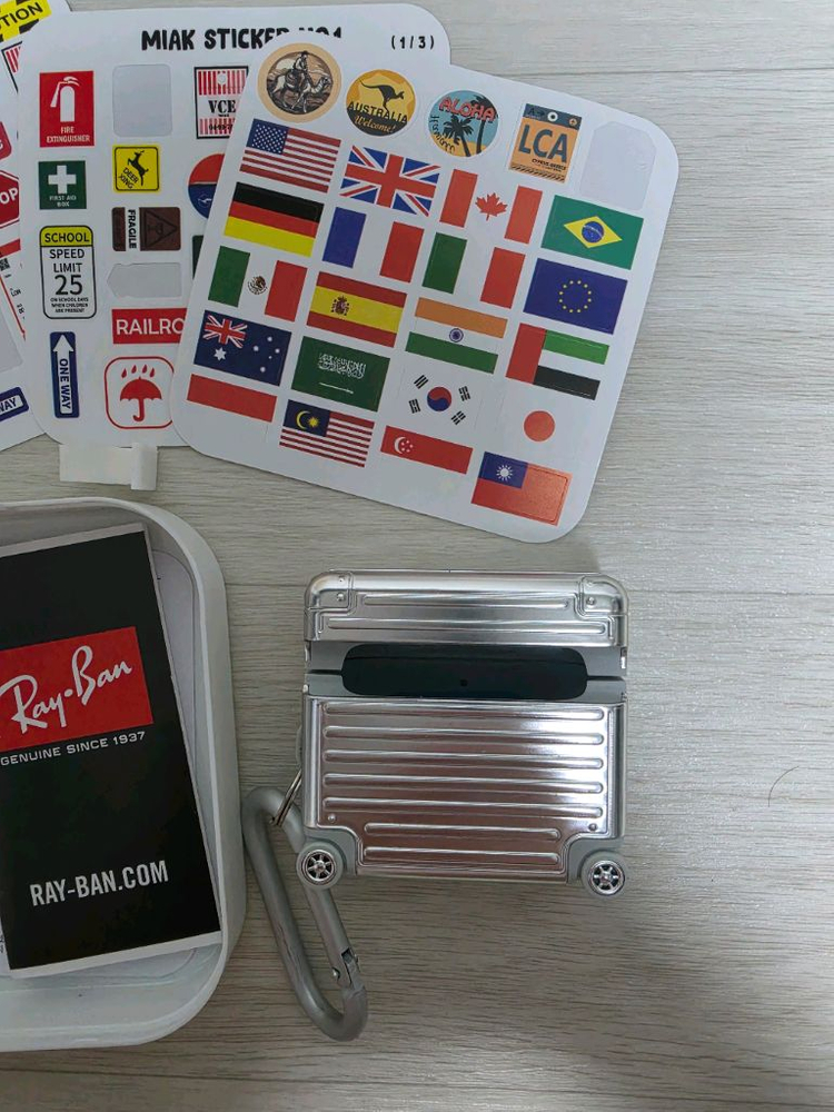 미아크 에어팟4세대 캐리어 케이스 이미지