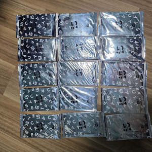 지드래곤&케이스티파이 크로마틱 스페셜 한정판 포토 카드 이미지