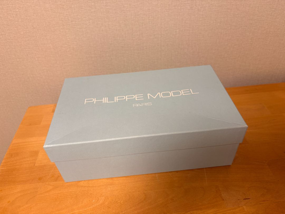 필립모델 스니커즈 골드 이미지