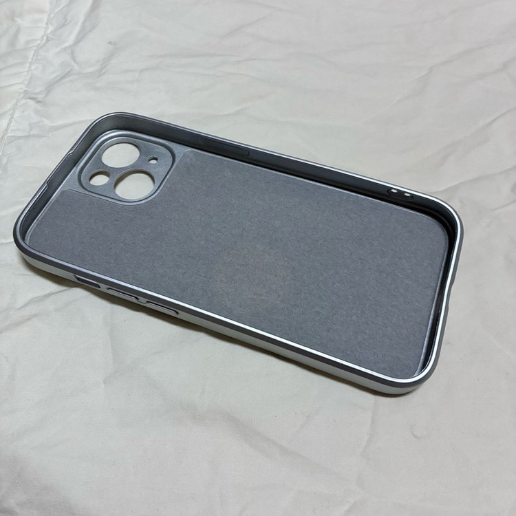 [아이폰15] 힙한 케이스 2종 일괄 (죄송합니다 닝구/실버 아이팟) S급 이미지