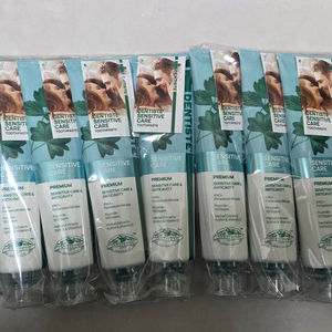 덴티스테 뉴센서티브 케어 치약 180g짜리 9개 택포 8만원에 팔게요 이미지