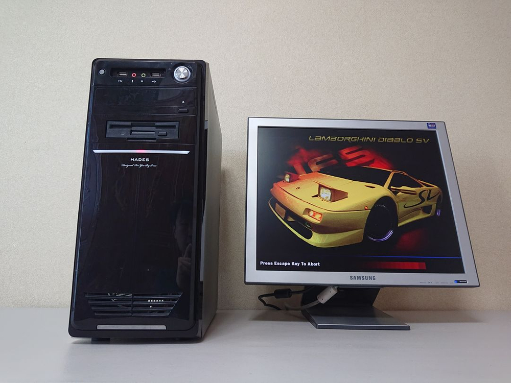 윈도우98SE/ HADES 추억의 윈98 게임머신 이미지