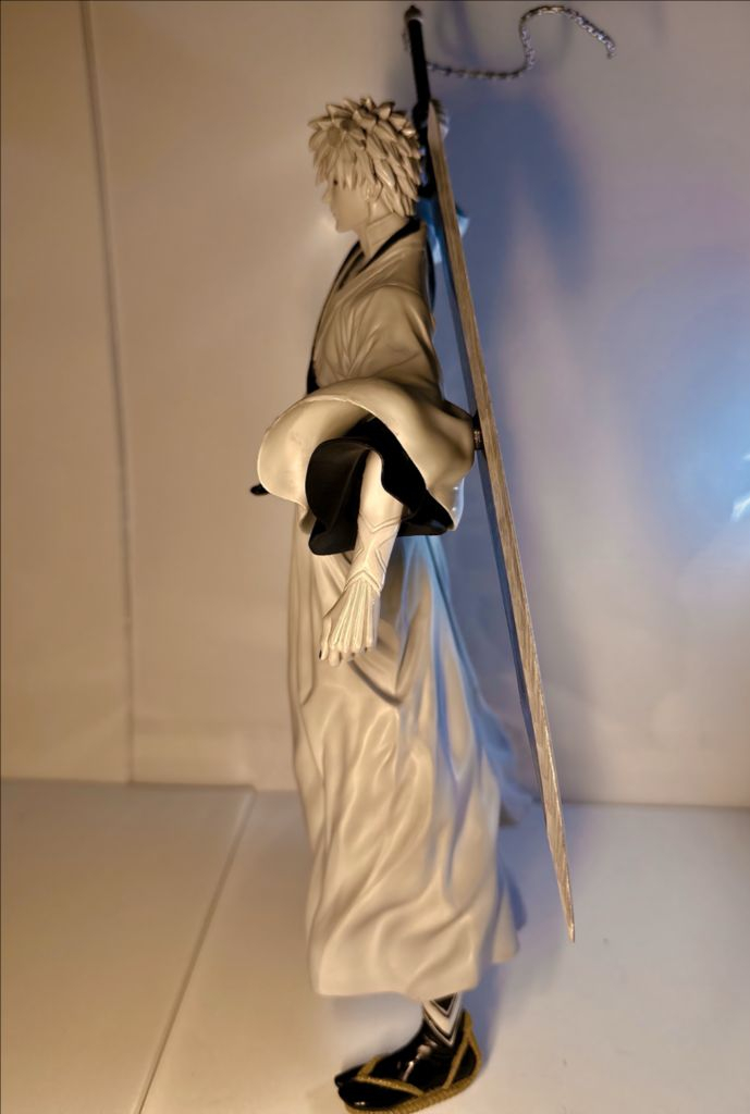 블리치피규어 이치고 애니 도색 리페인트 쿠로사키 시로사키 화이트 리페인팅 레진 참월 피규어도색 요청작 이미지