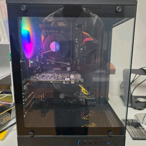 게이밍 PC 이미지