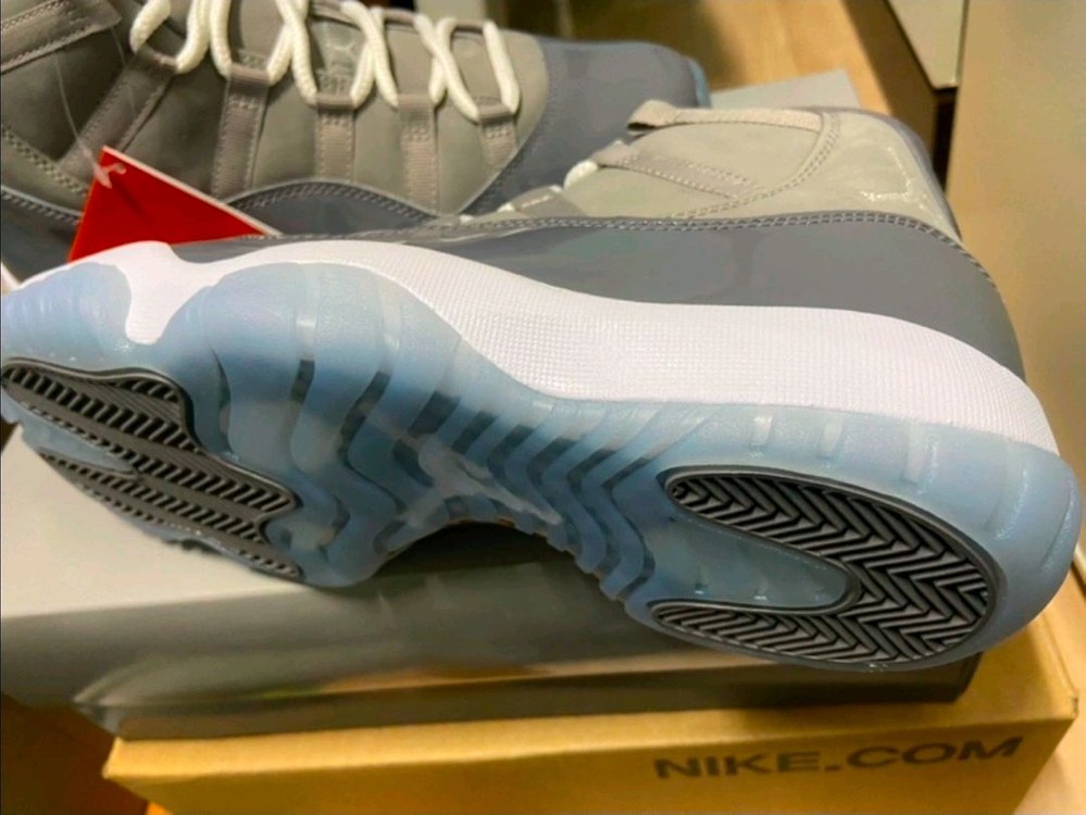 나이키 조던11 쿨그레이 265 이미지