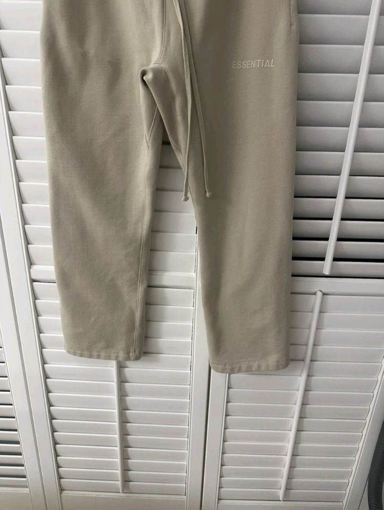 피오갓 새상품 Fear of God 에센셜 와이드 기모 팬츠 새상품 L 사이즈 이미지