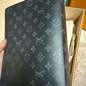 루이비통 포쉐트 보야주 이미지