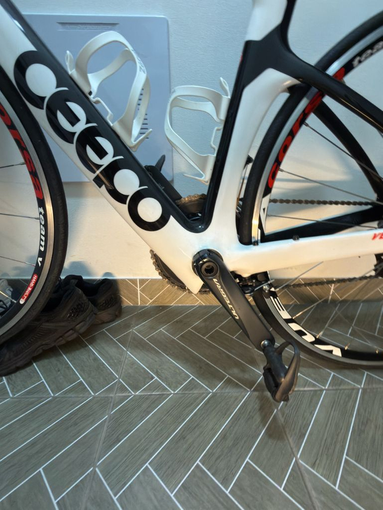 시포 배놈 로드 자전거 ceepo venom 이미지