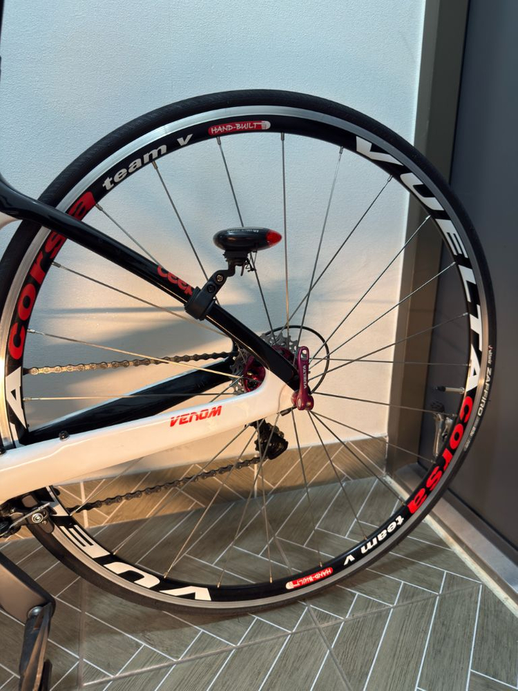 시포 배놈 로드 자전거 ceepo venom 이미지