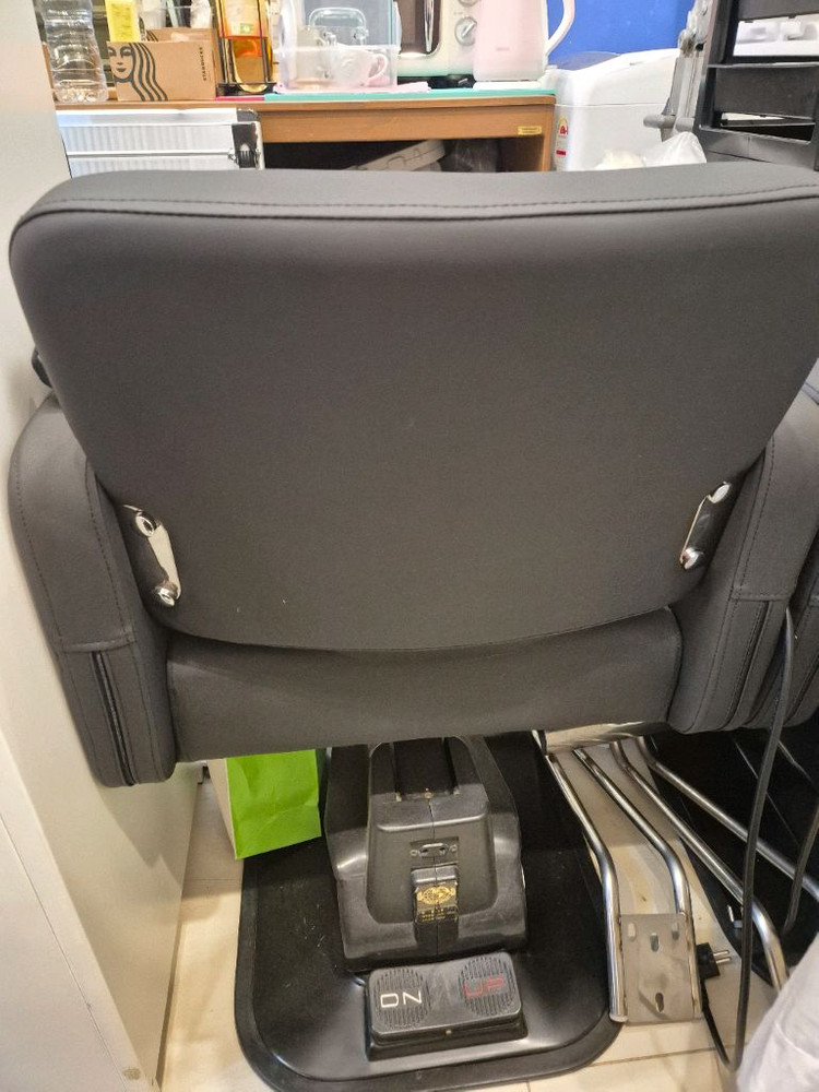 미용실 전동의자 블랙2대 이미지