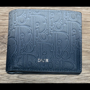 디올 남성 한정판 반지갑 이미지