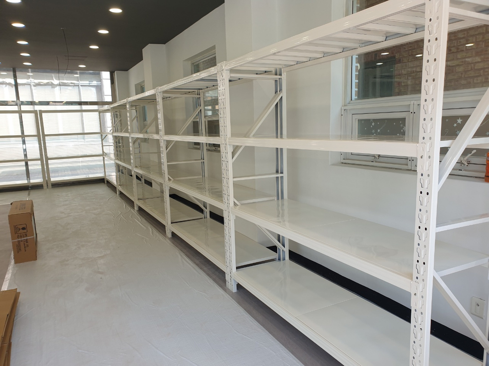 철제앵글 무볼트앵글 농림창고용 앵글 철제선반 중량랙 새제품 고릴라랙 이미지