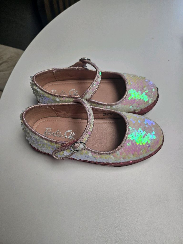 200사이즈 (나이키키즈운동화 + 바비라이팅구두) 이미지