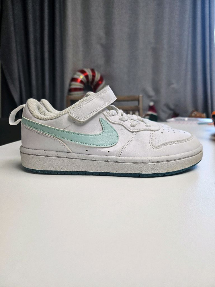 200사이즈 (나이키키즈운동화 + 바비라이팅구두) 이미지