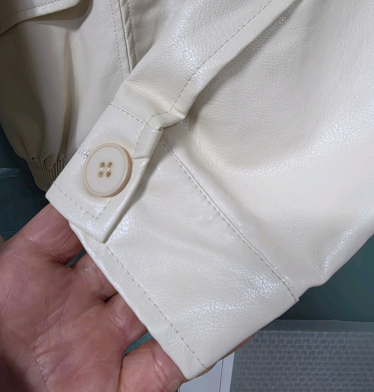 베이지 레더 자켓 105*88 이미지