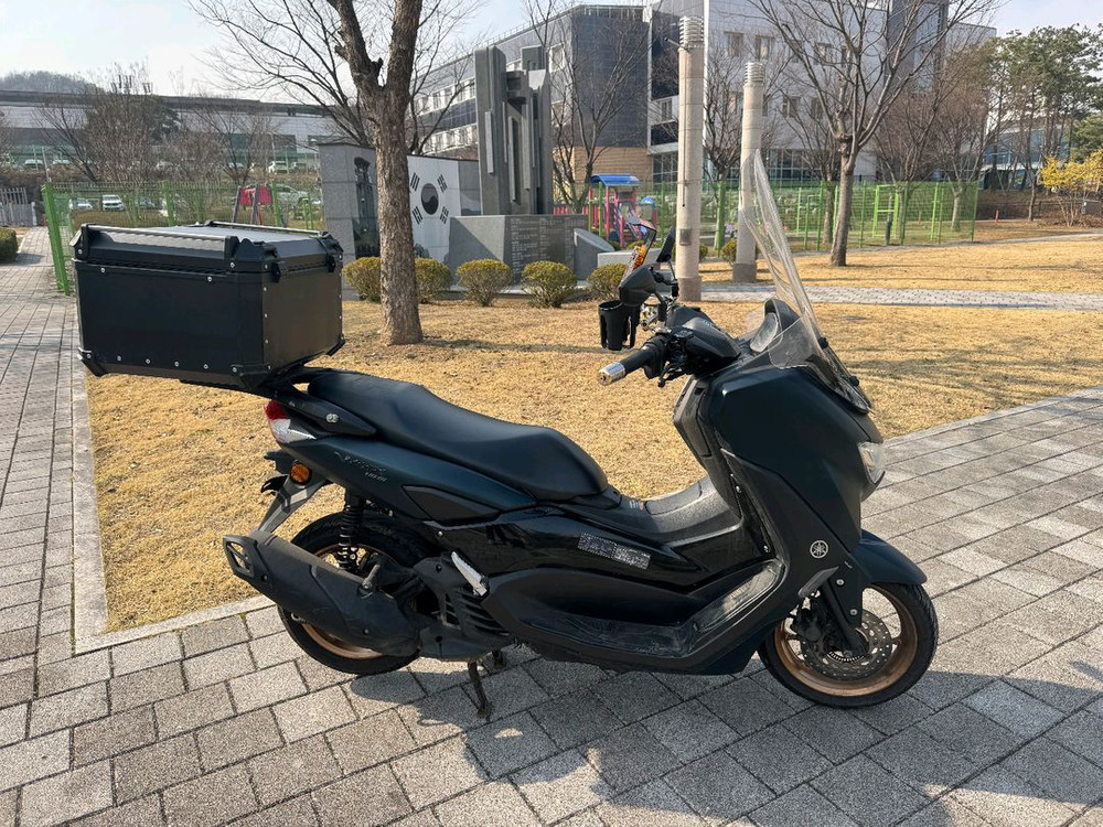 야마하 nmax155 23년 abs 짧은키로수 판매합니다 이미지