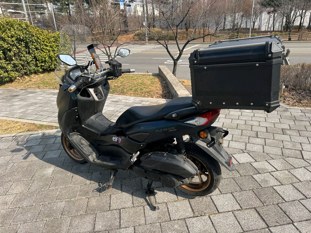 야마하 nmax155 23년 abs 짧은키로수 판매합니다 이미지