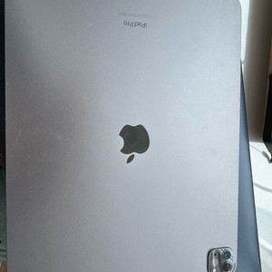 아이패드 프로 12.9 6세대 M2 A급제품 이미지