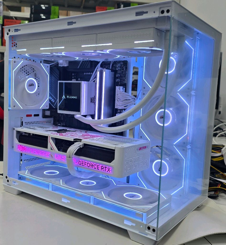 9800x3d, 5070ti 화이트 데스크탑 팔아요 이미지